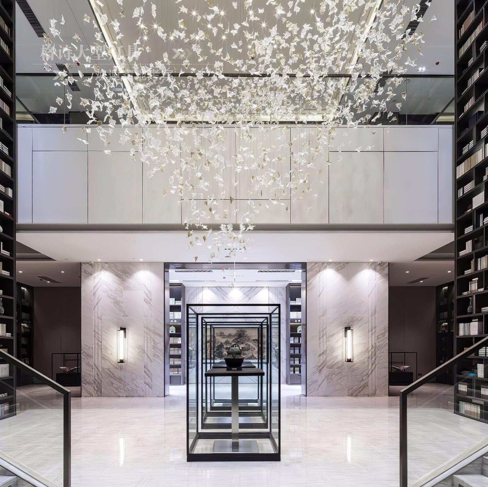 Maple-leaf Shaped Glass Leaf Chandelier - Loonglight