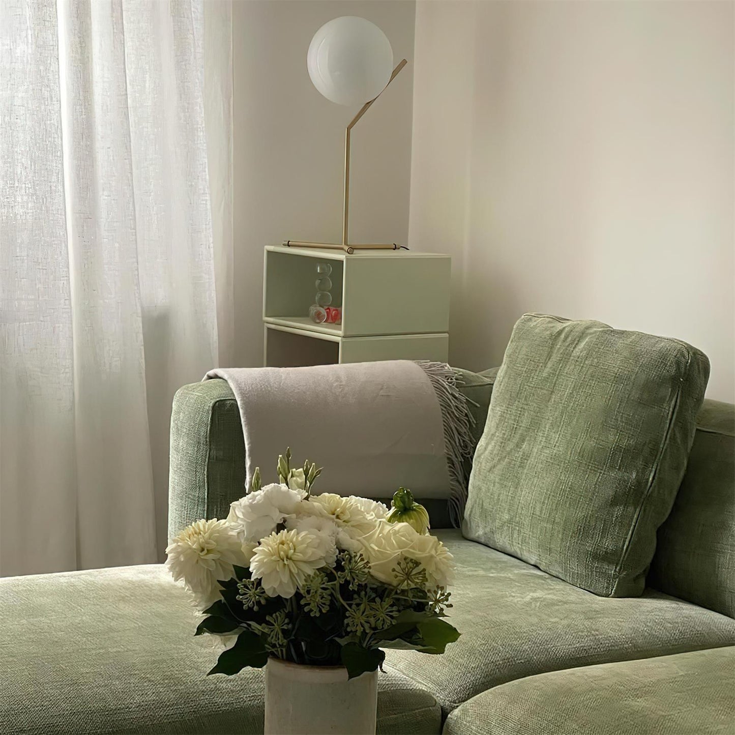 Cevian Table Lamp - Loonglight