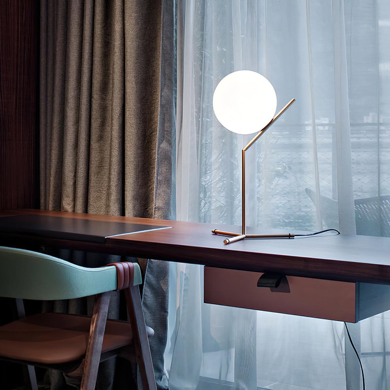 Cevian Table Lamp - Loonglight
