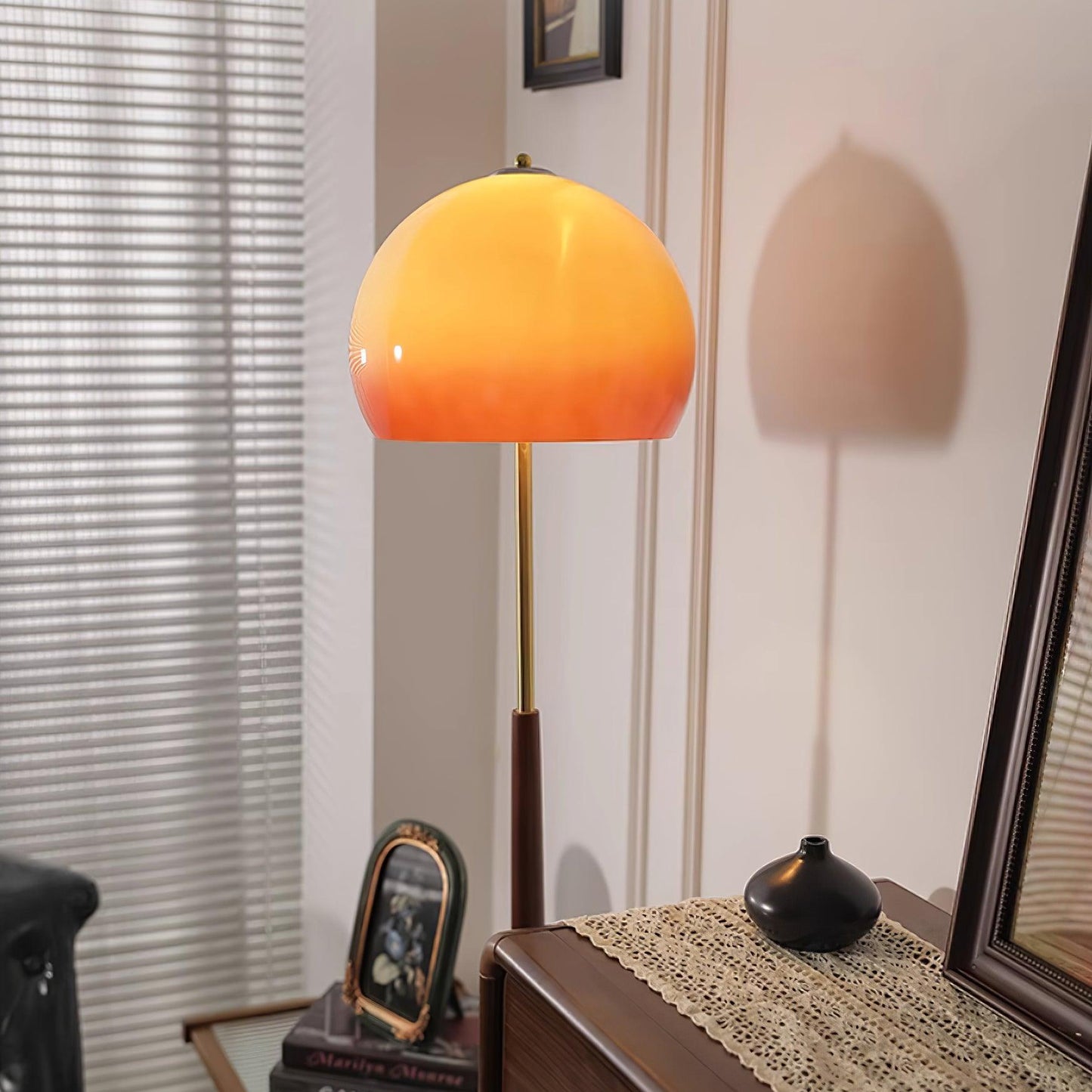 Mushroom Wood Floor Lamp - Loonglight