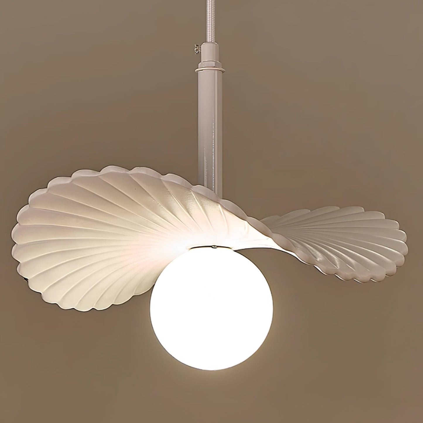 Myrna Hat Pendant Light - Loonglight