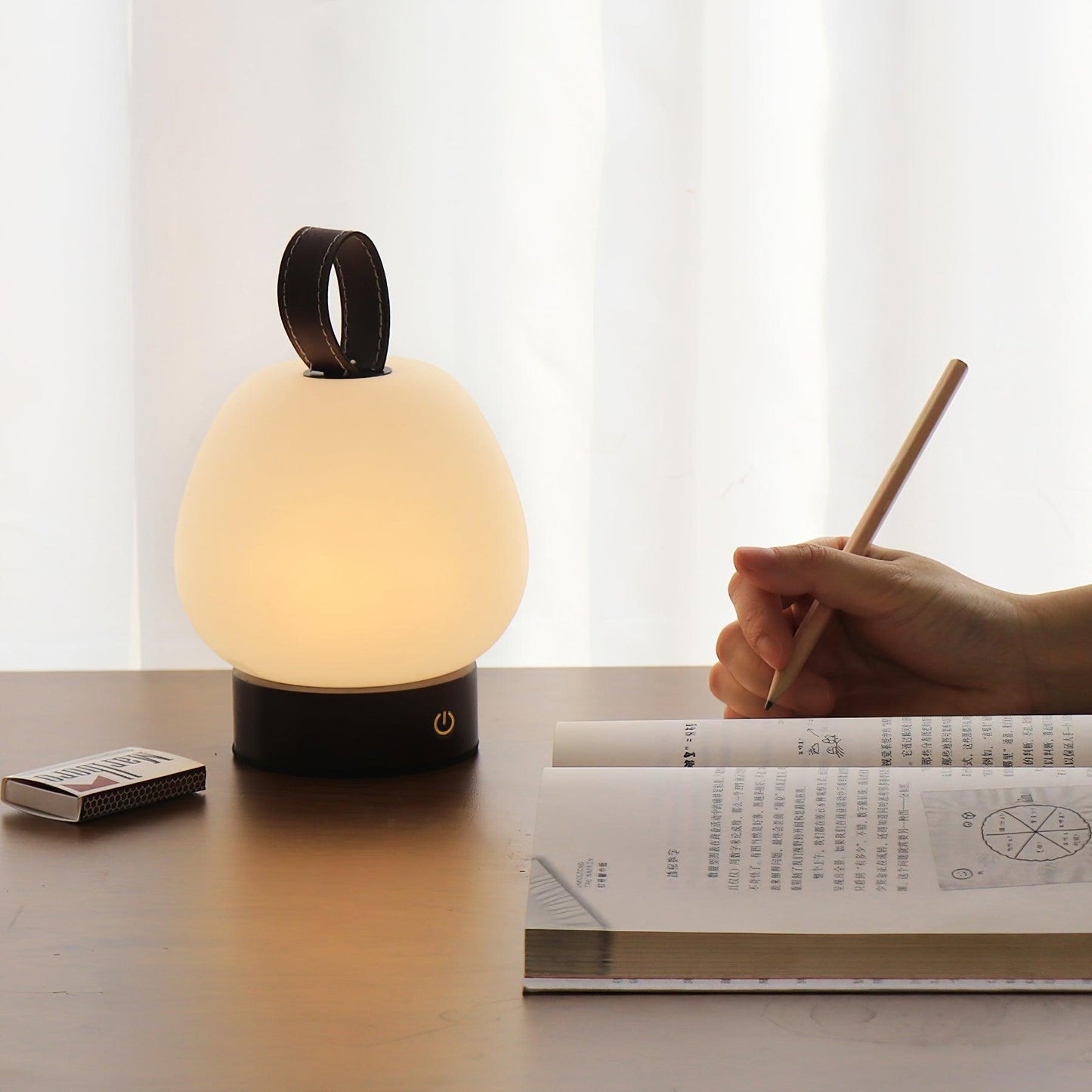 Nancy Portable Table Lamp - Loonglight