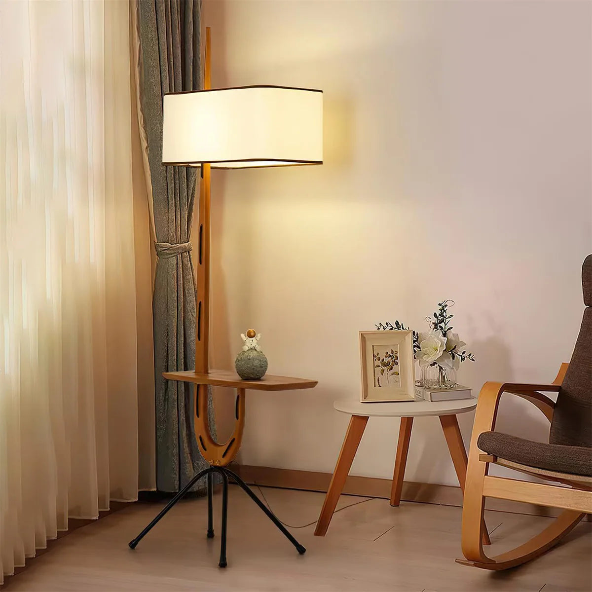 Nauta Wood Floor Lamp - Loonglight