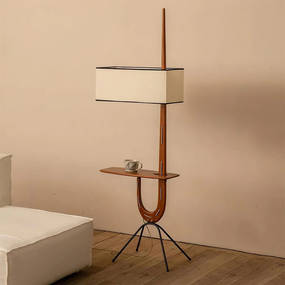 Nauta Wood Floor Lamp - Loonglight