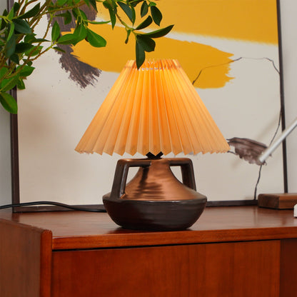 Navia Pleated Table Lamp - Loonglight