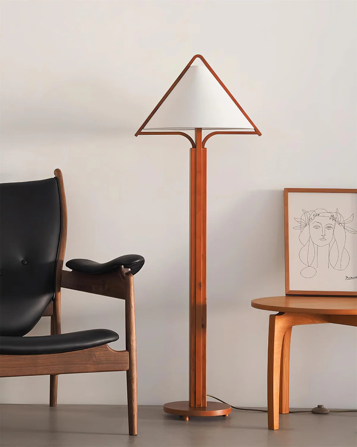 Nazia Triangle Wood Floor Lamp - Loonglight