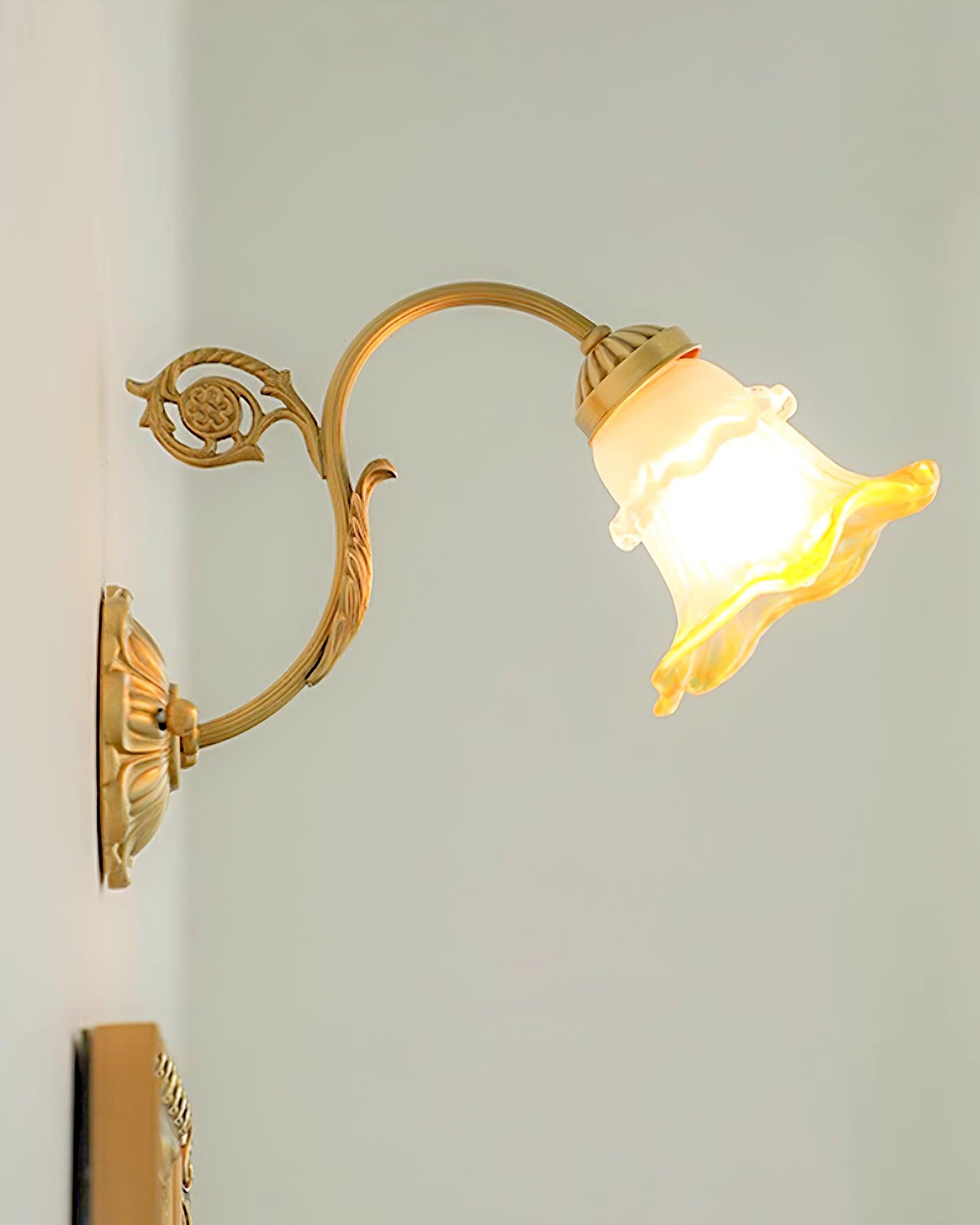 Neiman Wall Lamp - Loonglight