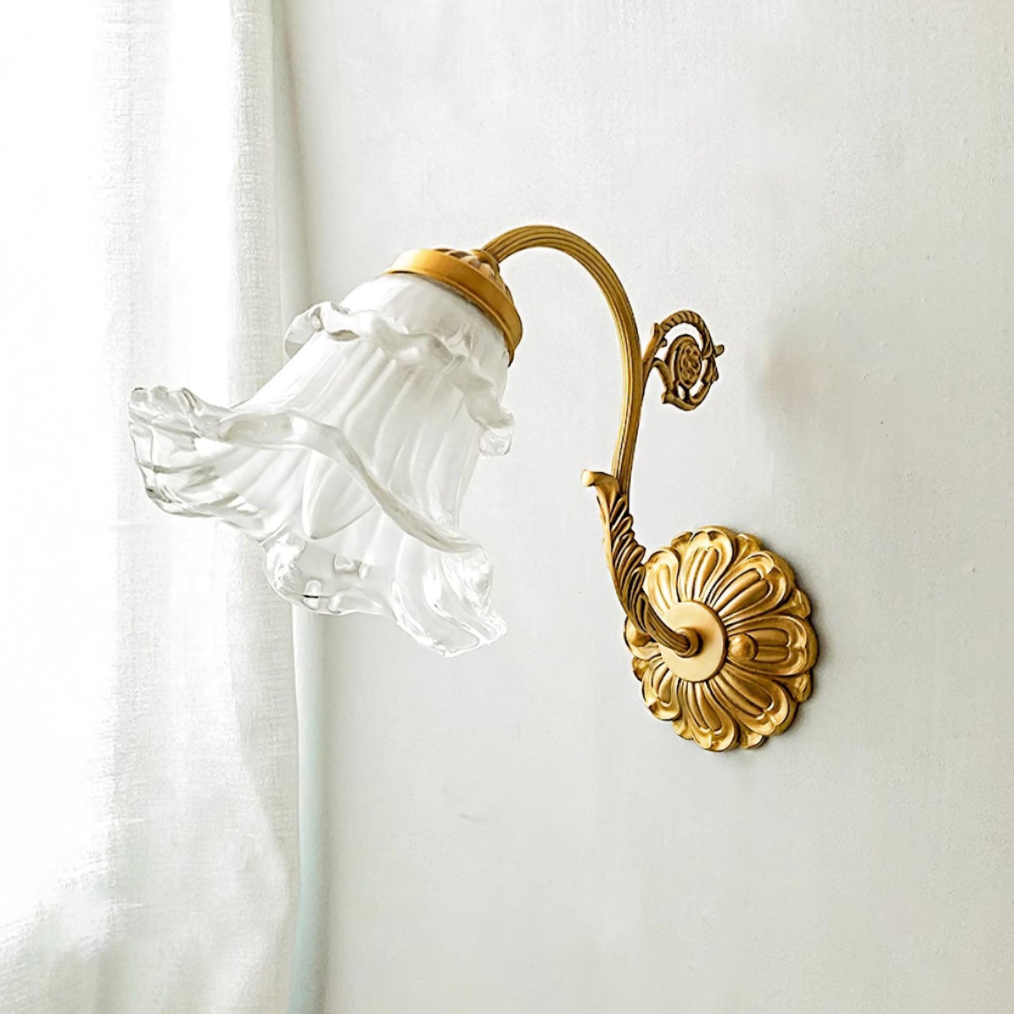 Neiman Wall Lamp - Loonglight