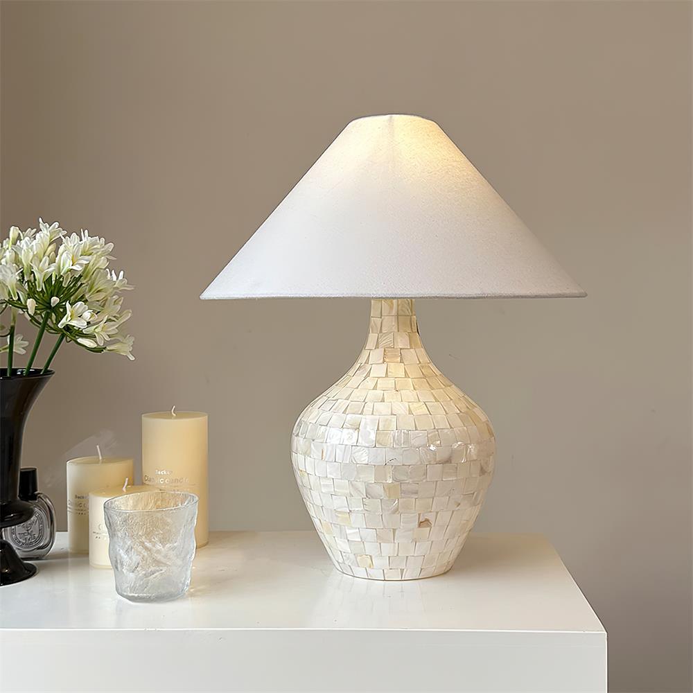 Nikki Seashell Table Lamp - Loonglight