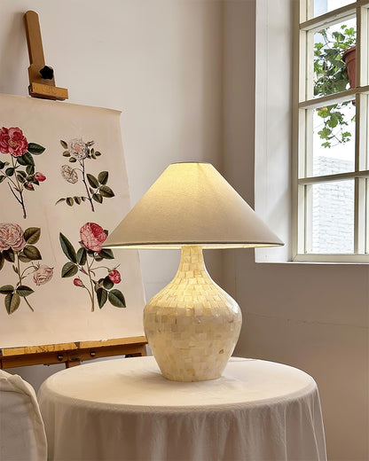 Nikki Seashell Table Lamp - Loonglight