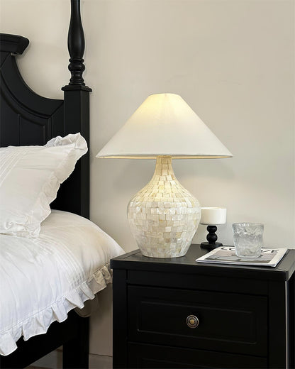 Nikki Seashell Table Lamp - Loonglight