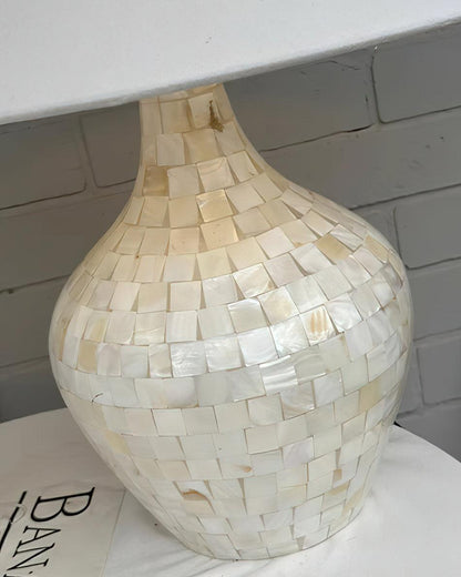 Nikki Seashell Table Lamp - Loonglight