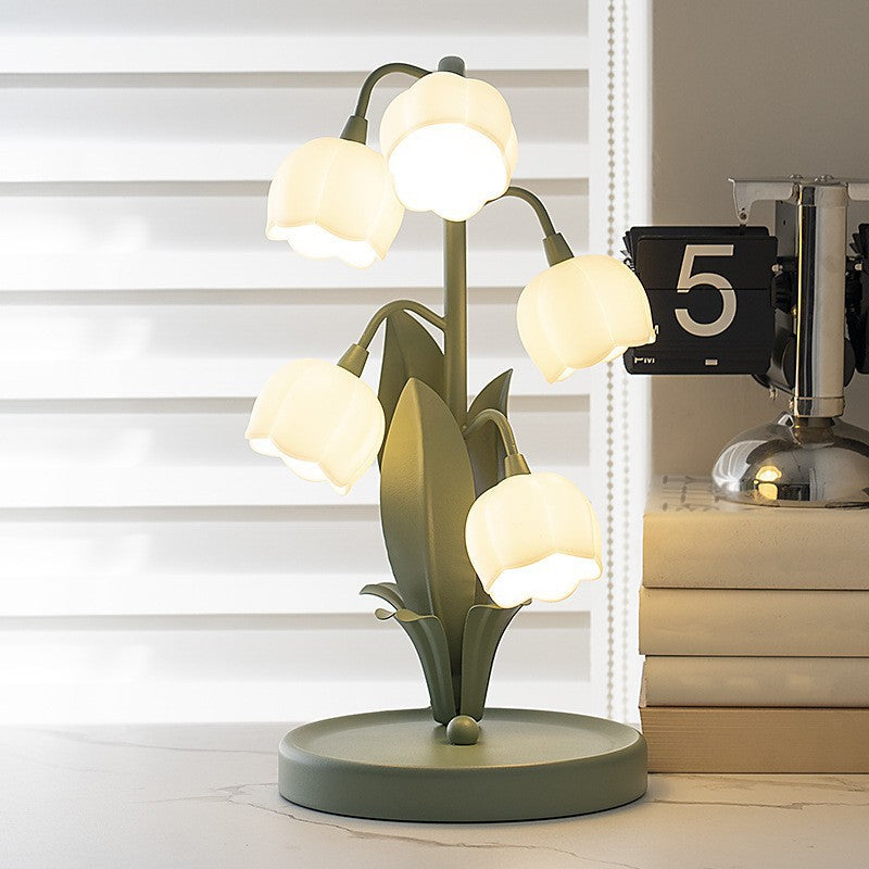 Niya Vintage Flower Table Lamp - Loonglight