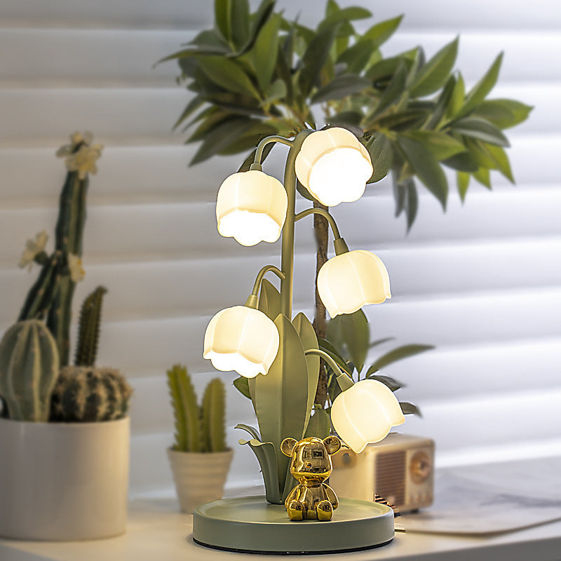 Niya Vintage Flower Table Lamp - Loonglight