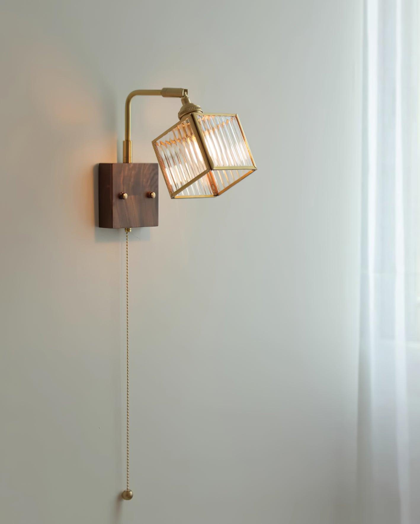 Noko Glass Wall Lamp - Loonglight
