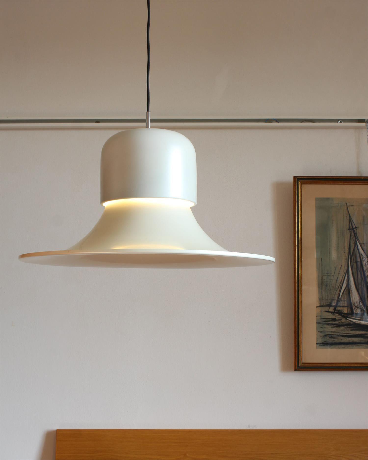 Nordisk Hat Pendant Light - Loonglight