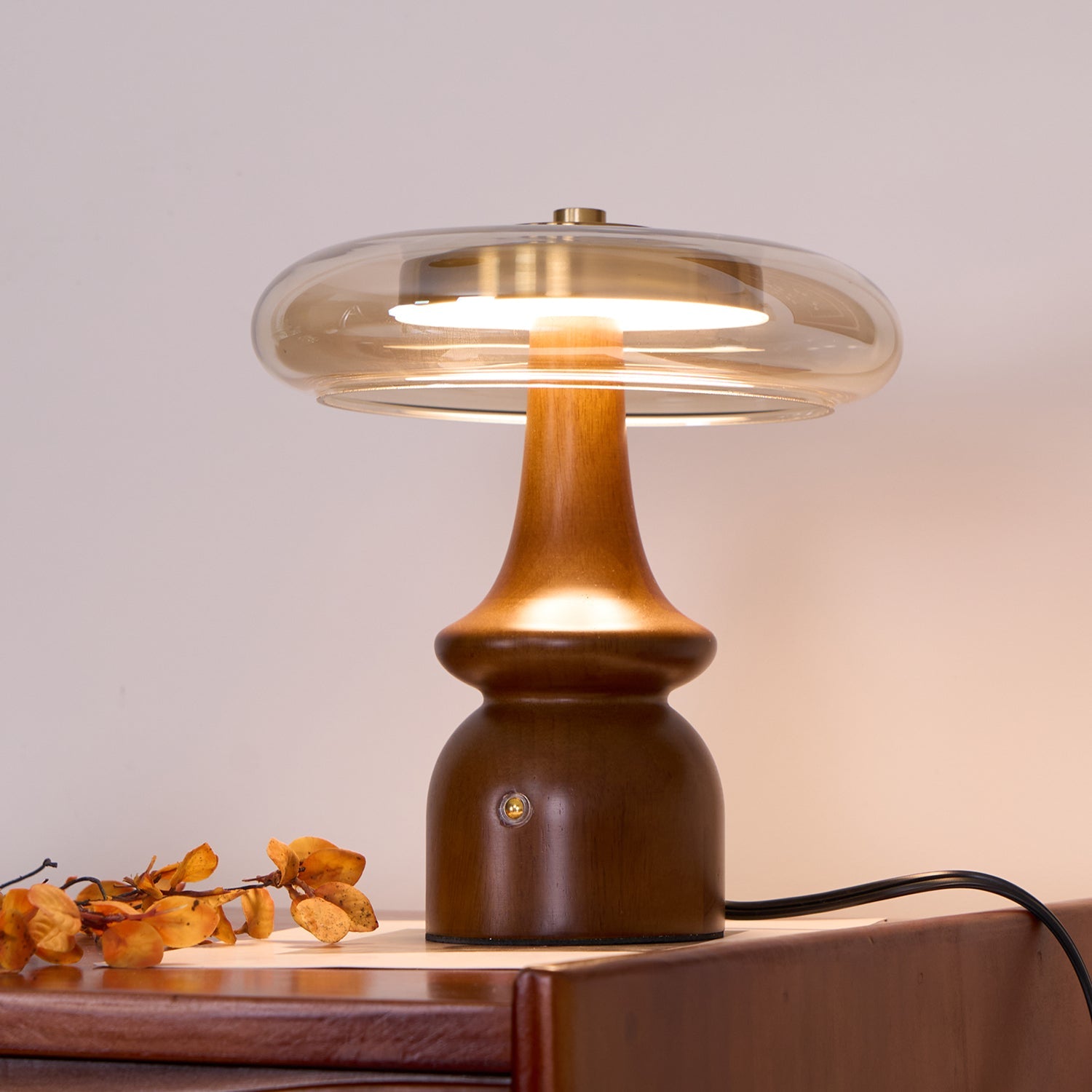 Nova Table Lamp - Loonglight