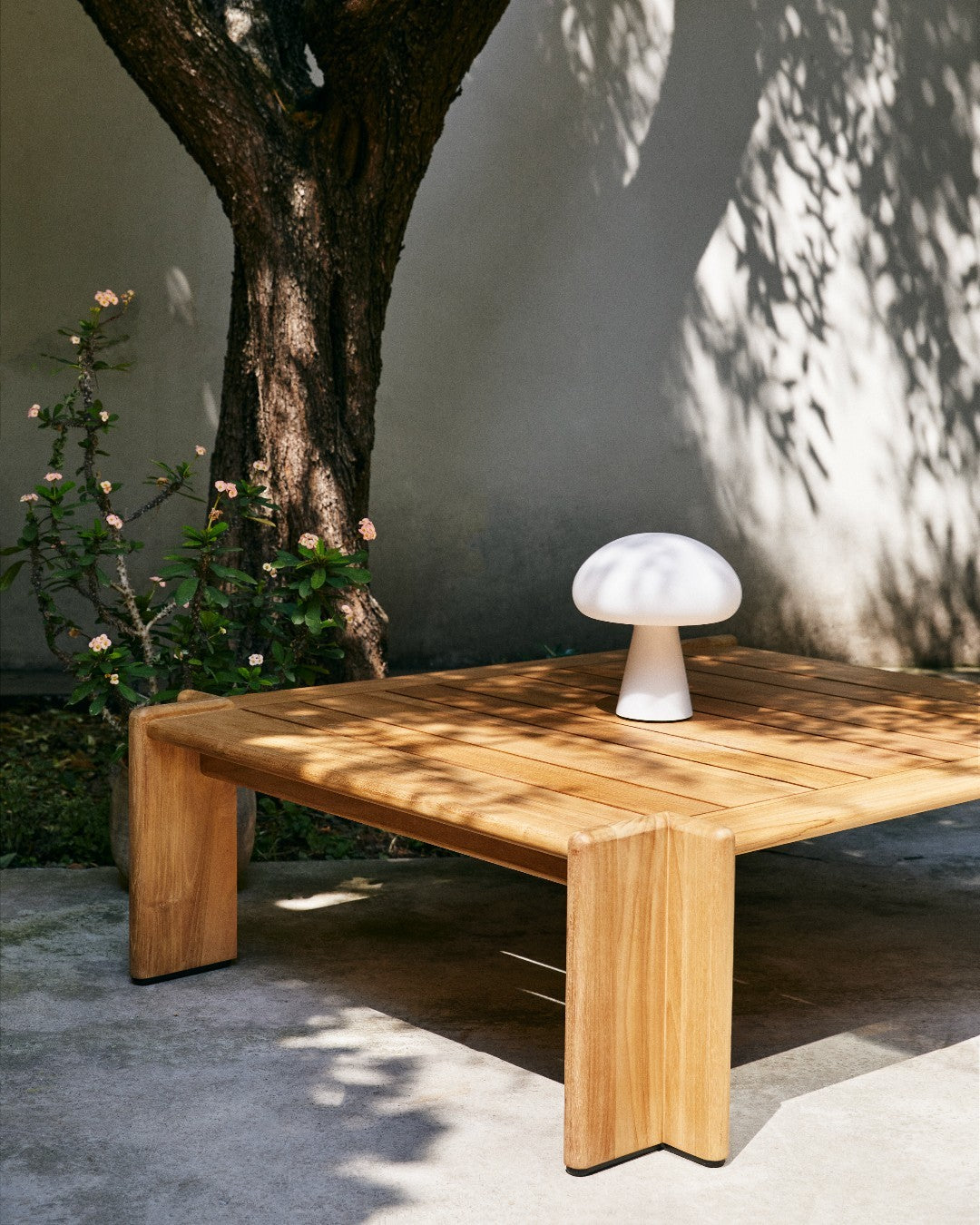 Obello Table Lamp - Loonglight