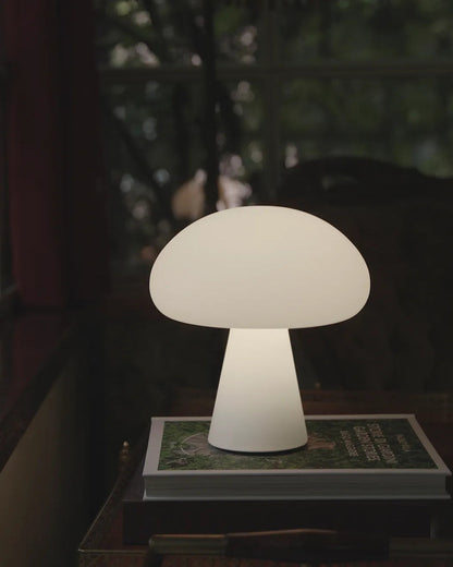 Obello Table Lamp - Loonglight