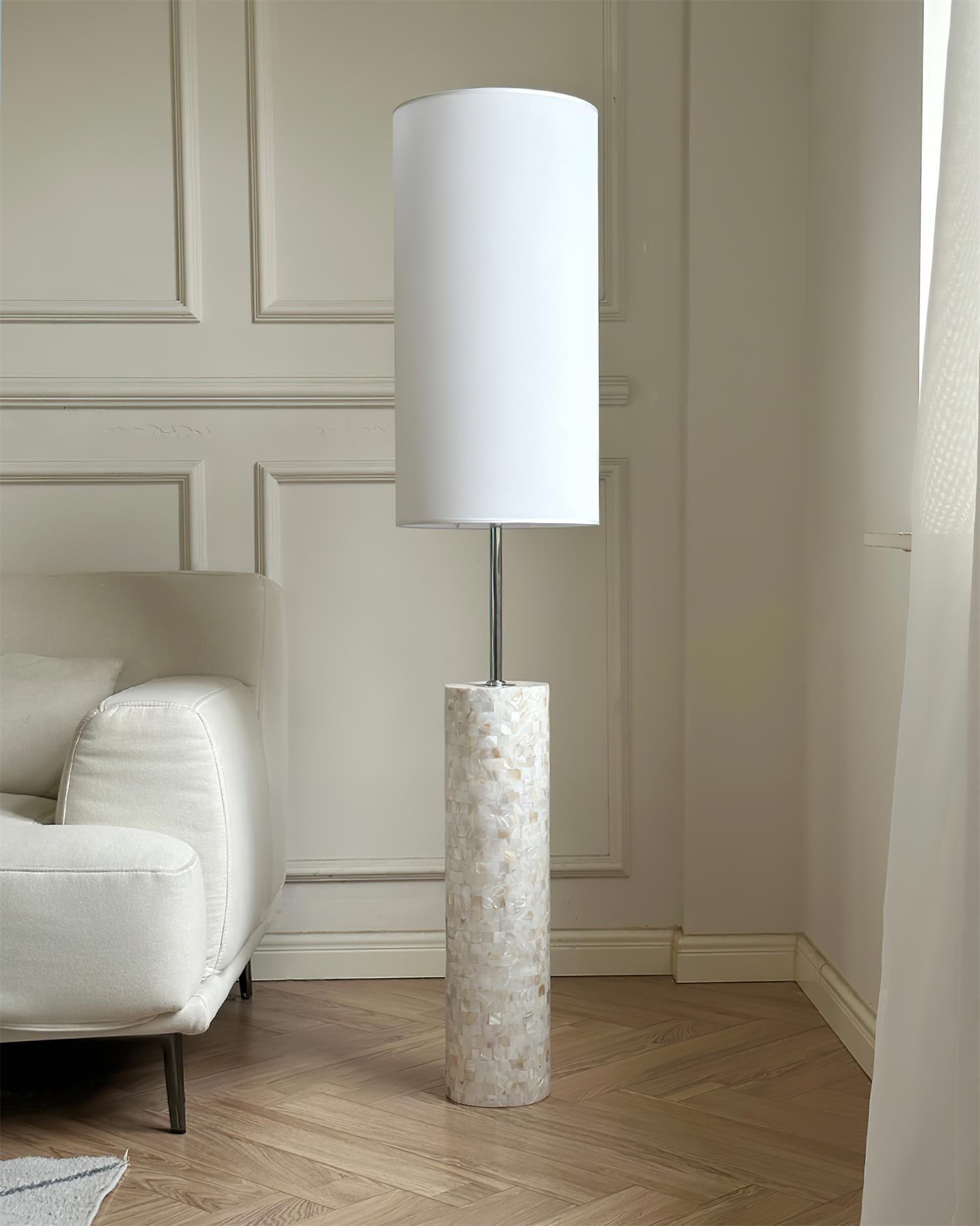 Ollie Floor Lamp - Loonglight