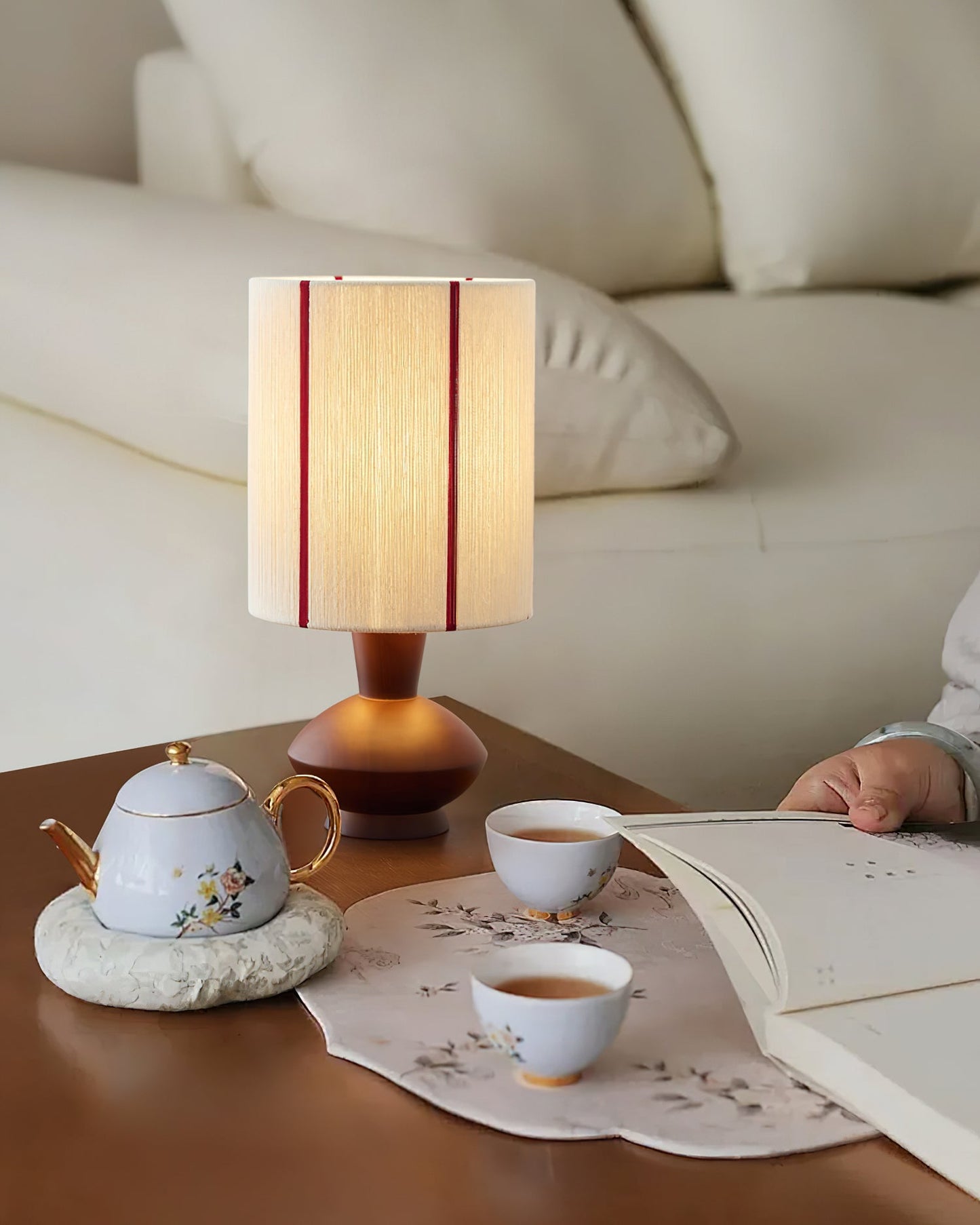 Onslow Table Lamp - Loonglight
