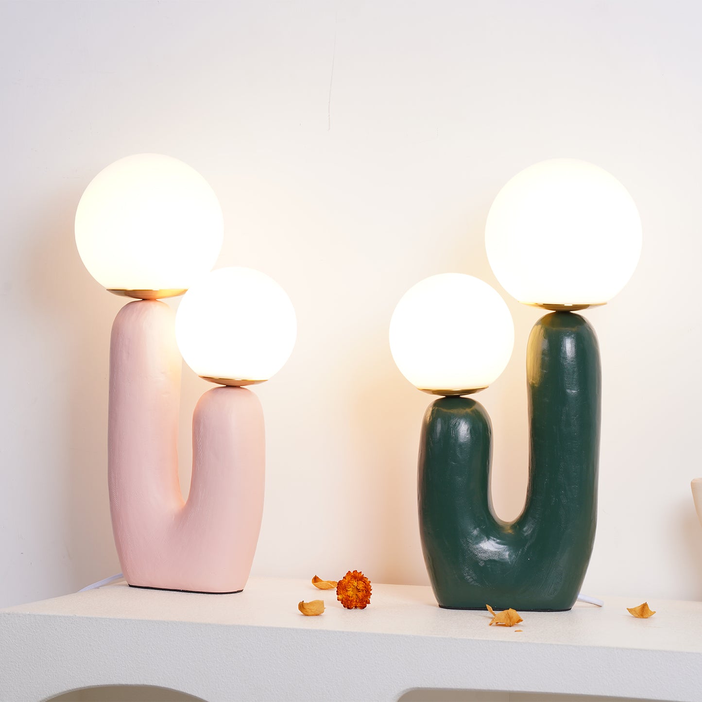 Oo Cactus Table Lamp