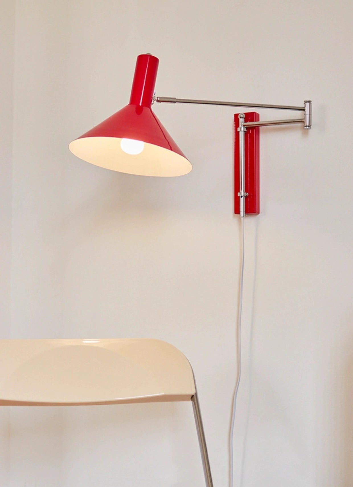 Orbit Swing Wall Lamp - Loonglight