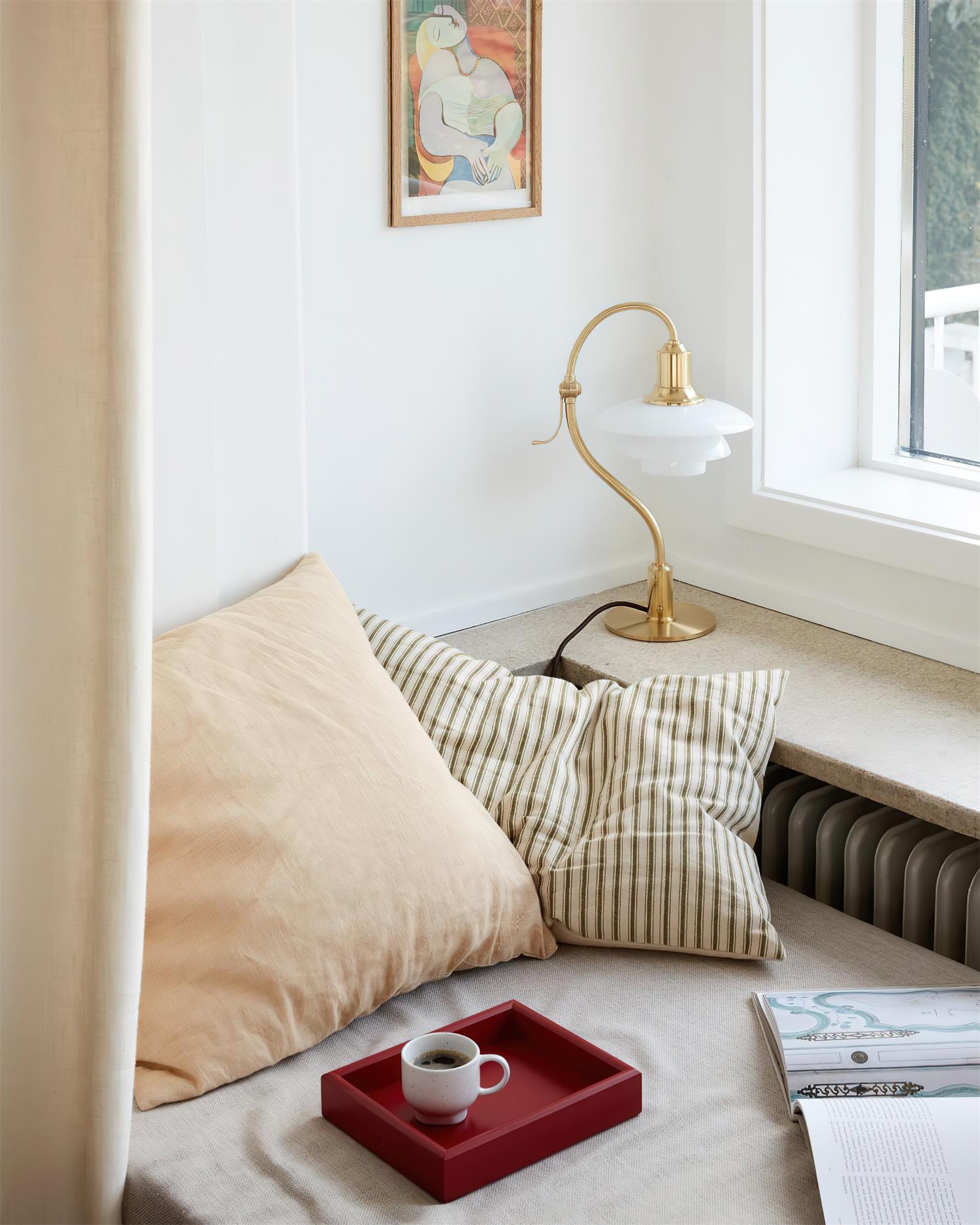 PH 2/2 Table Lamp - Loonglight