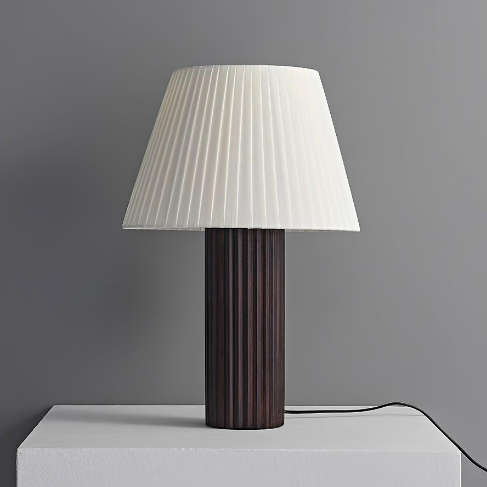 Paavo Table Lamp - Loonglight