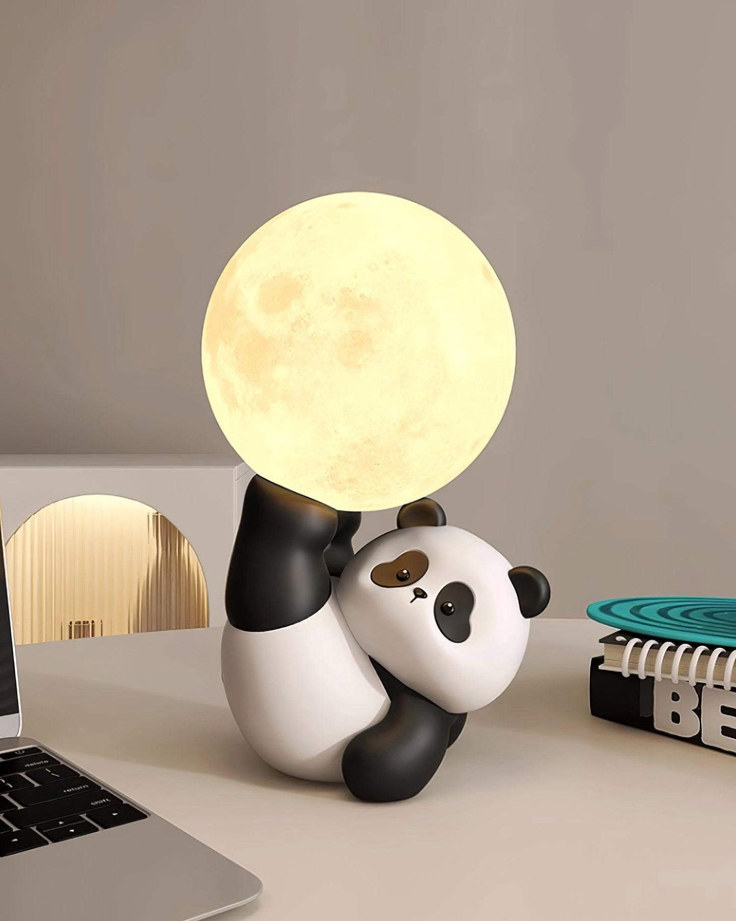 Panda Pippi Table Lamp - Loonglight