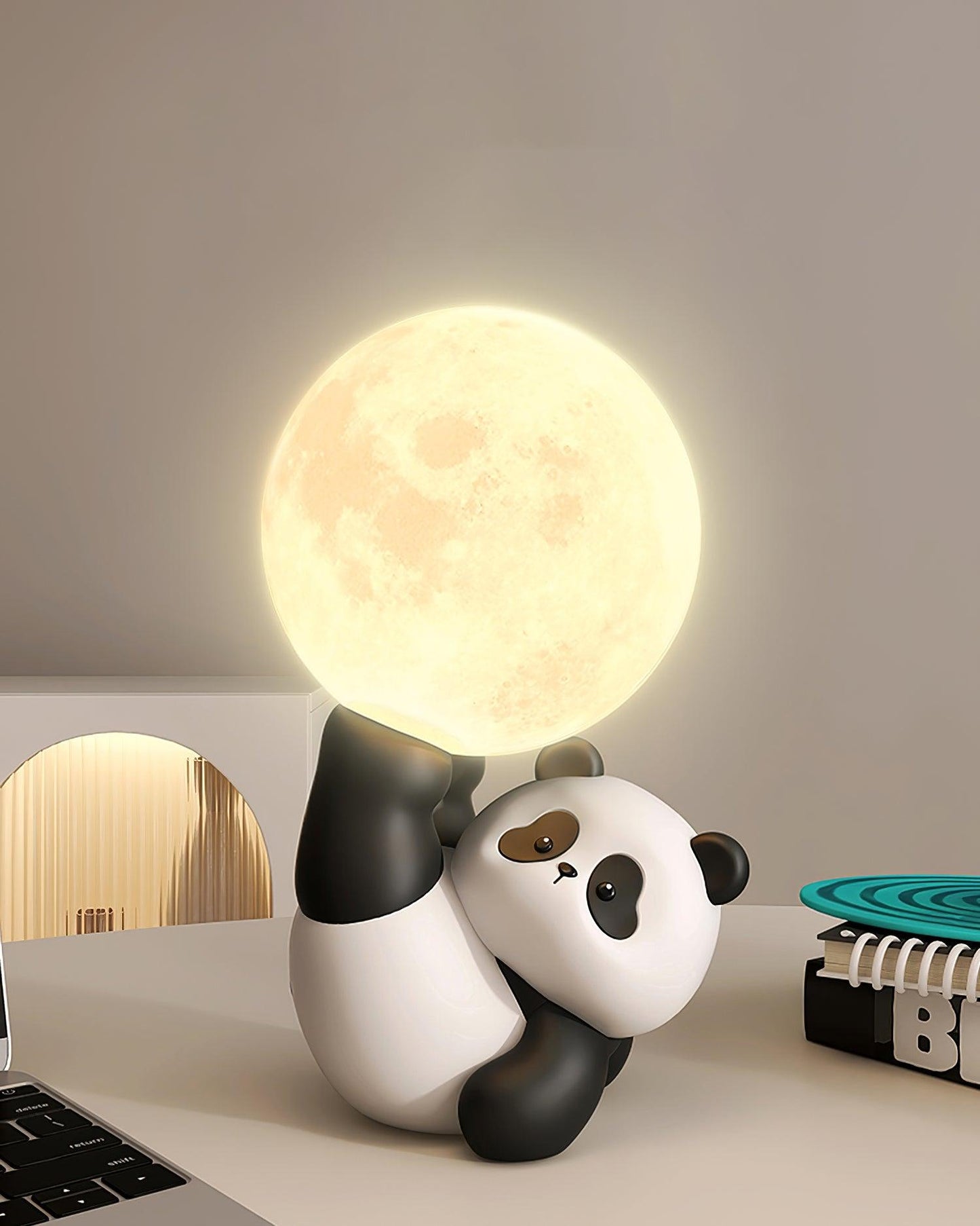 Panda Pippi Table Lamp - Loonglight
