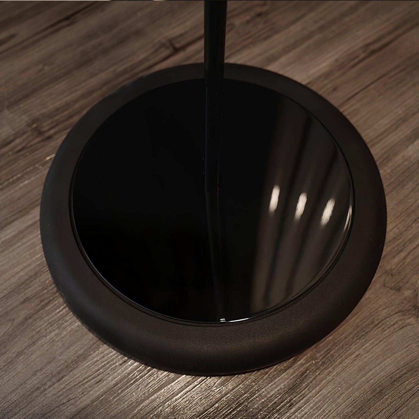 Paolo Table Lamp - Loonglight