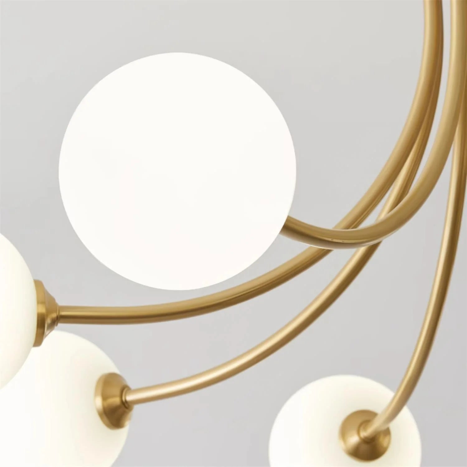 Patrizio Globe Ceiling Light - Loonglight