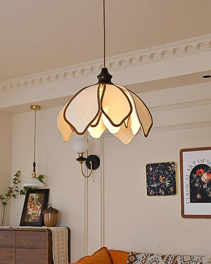 Pauline Flower Pendant Light