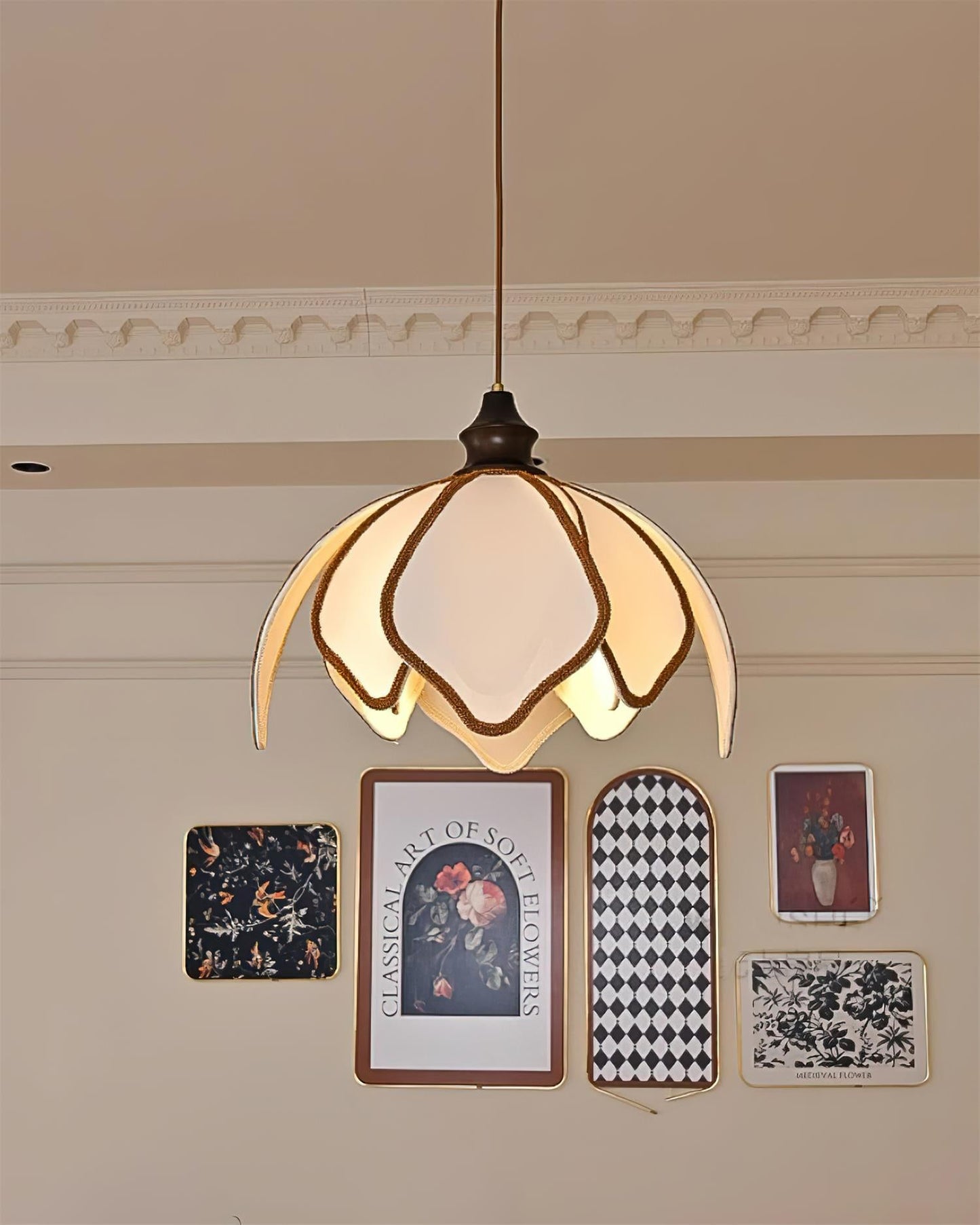 Pauline Flower Pendant Light