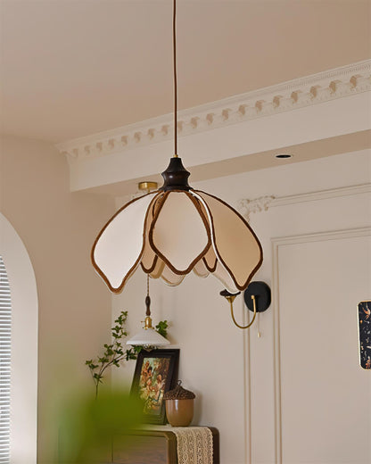 Pauline Flower Pendant Light