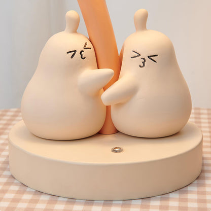 Pear Hug Table Lamp - Loonglight