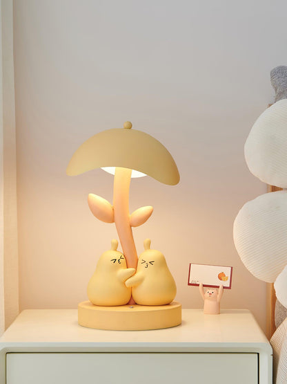 Pear Hug Table Lamp - Loonglight