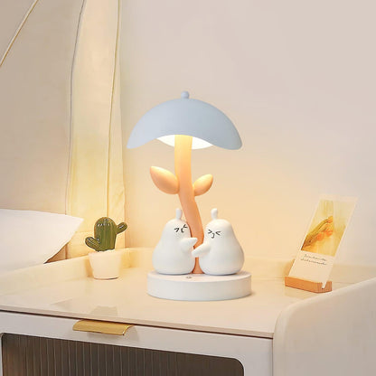 Pear Hug Table Lamp - Loonglight