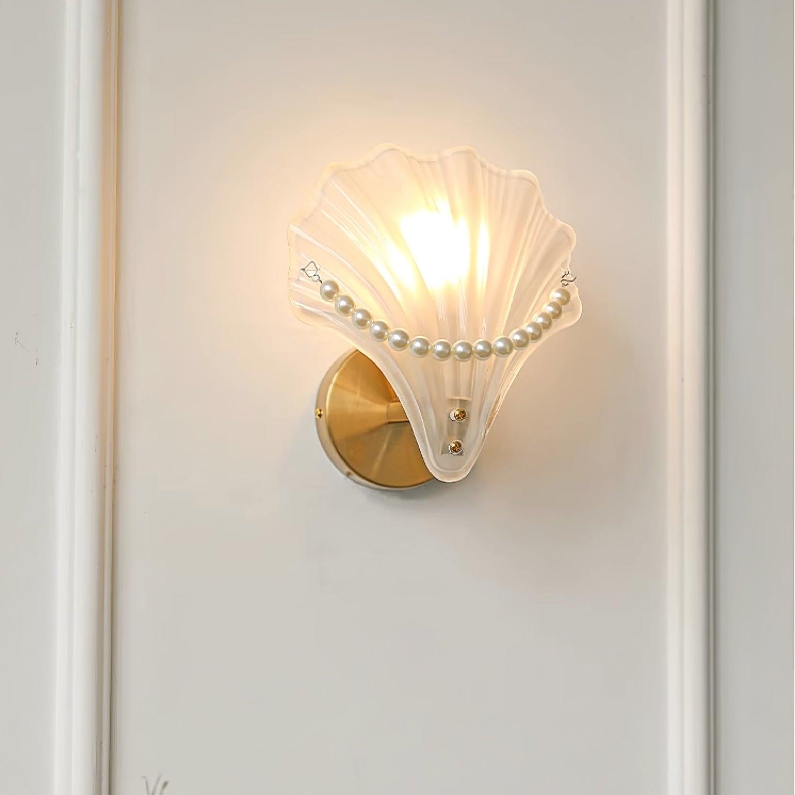 Pearl Shell Wall Lamp - Loonglight