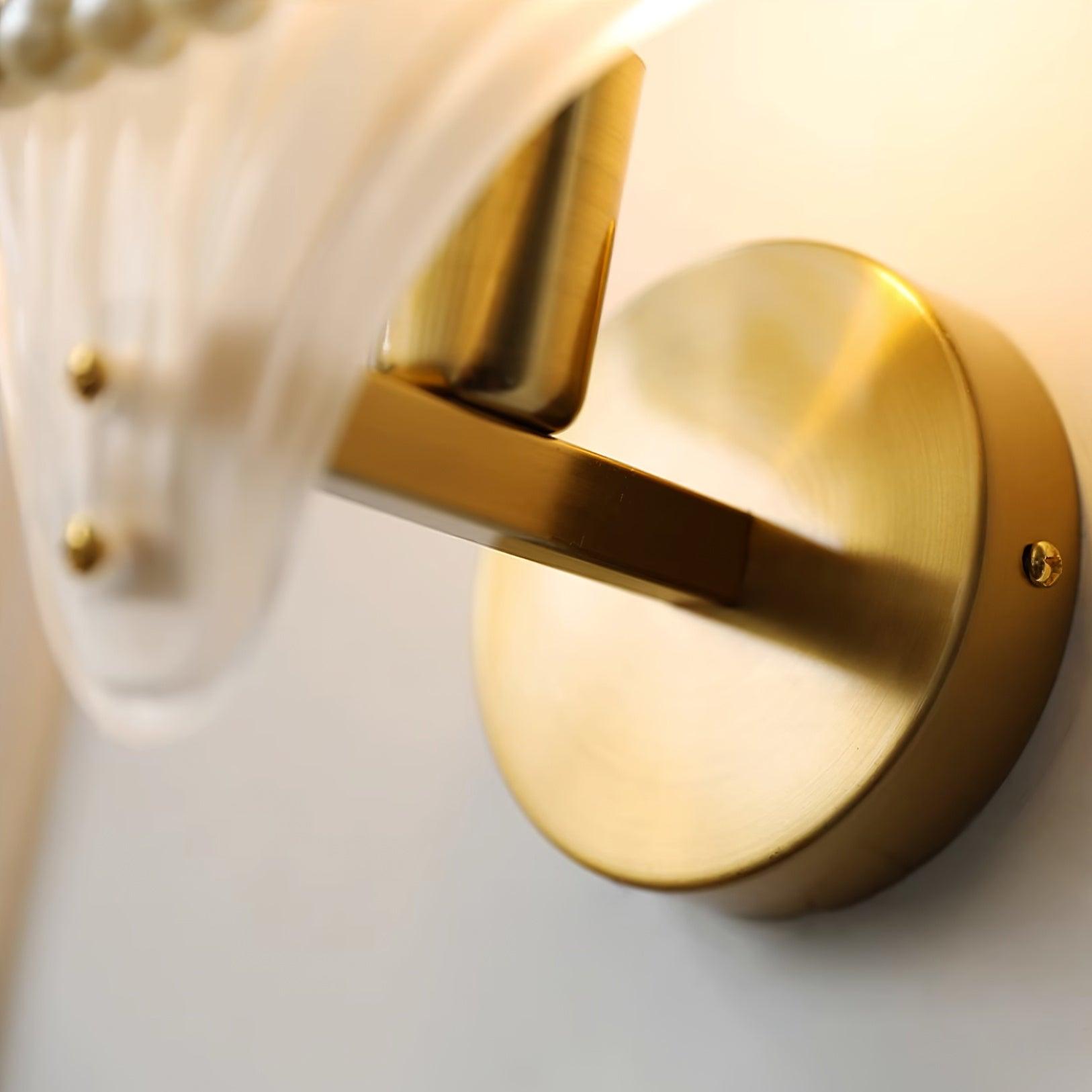 Pearl Shell Wall Lamp - Loonglight