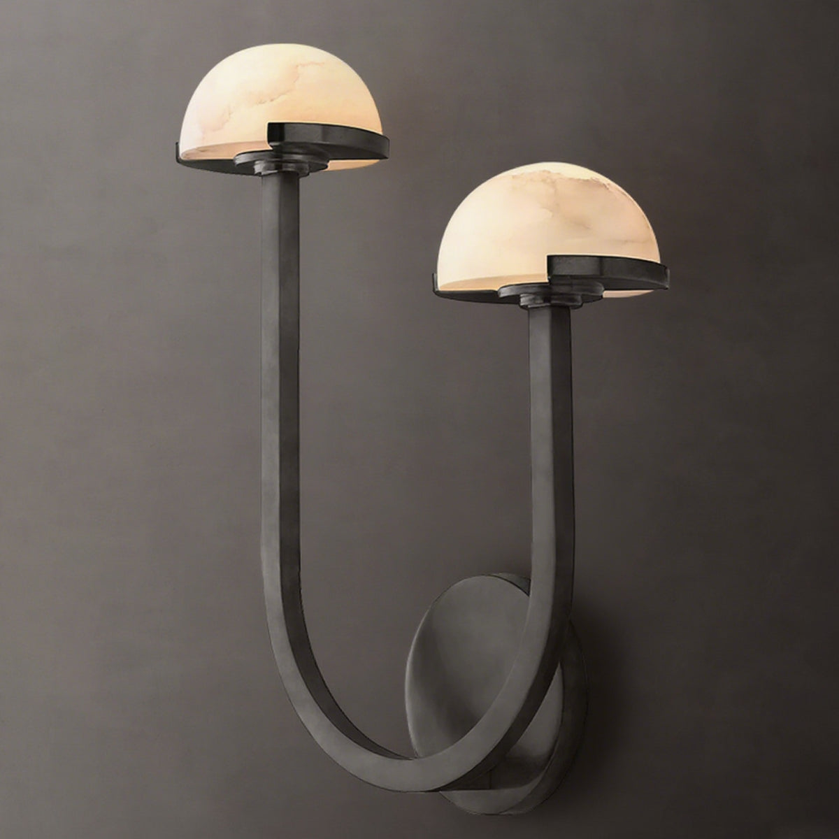 Pedra Hollis Wall Lamp