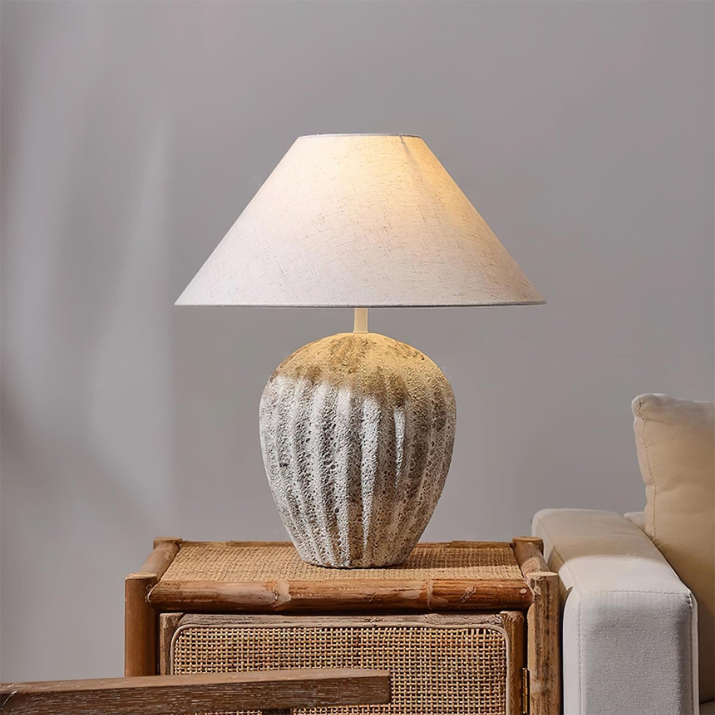 Pelia Ceramics Table Light