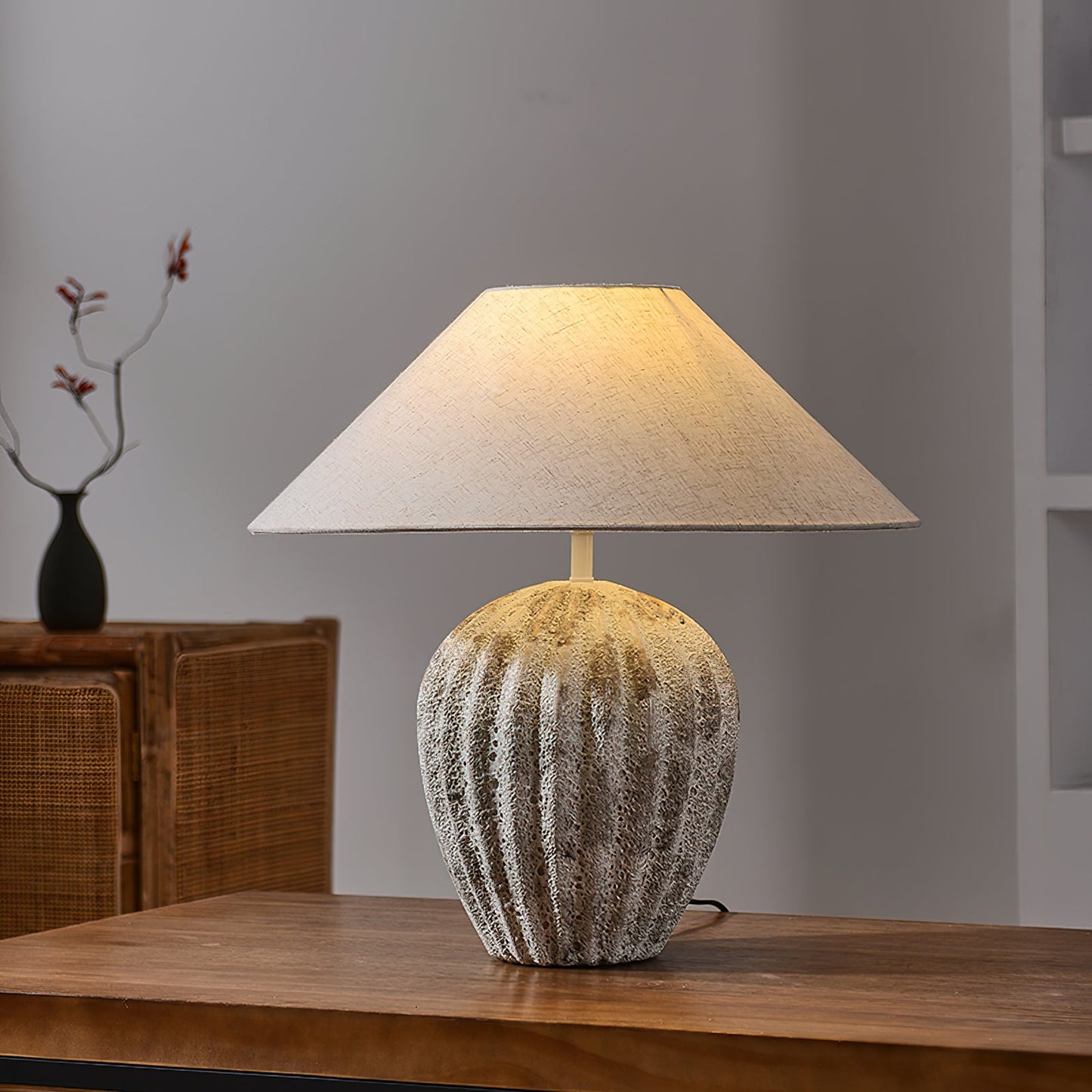 Pelia Ceramics Table Light