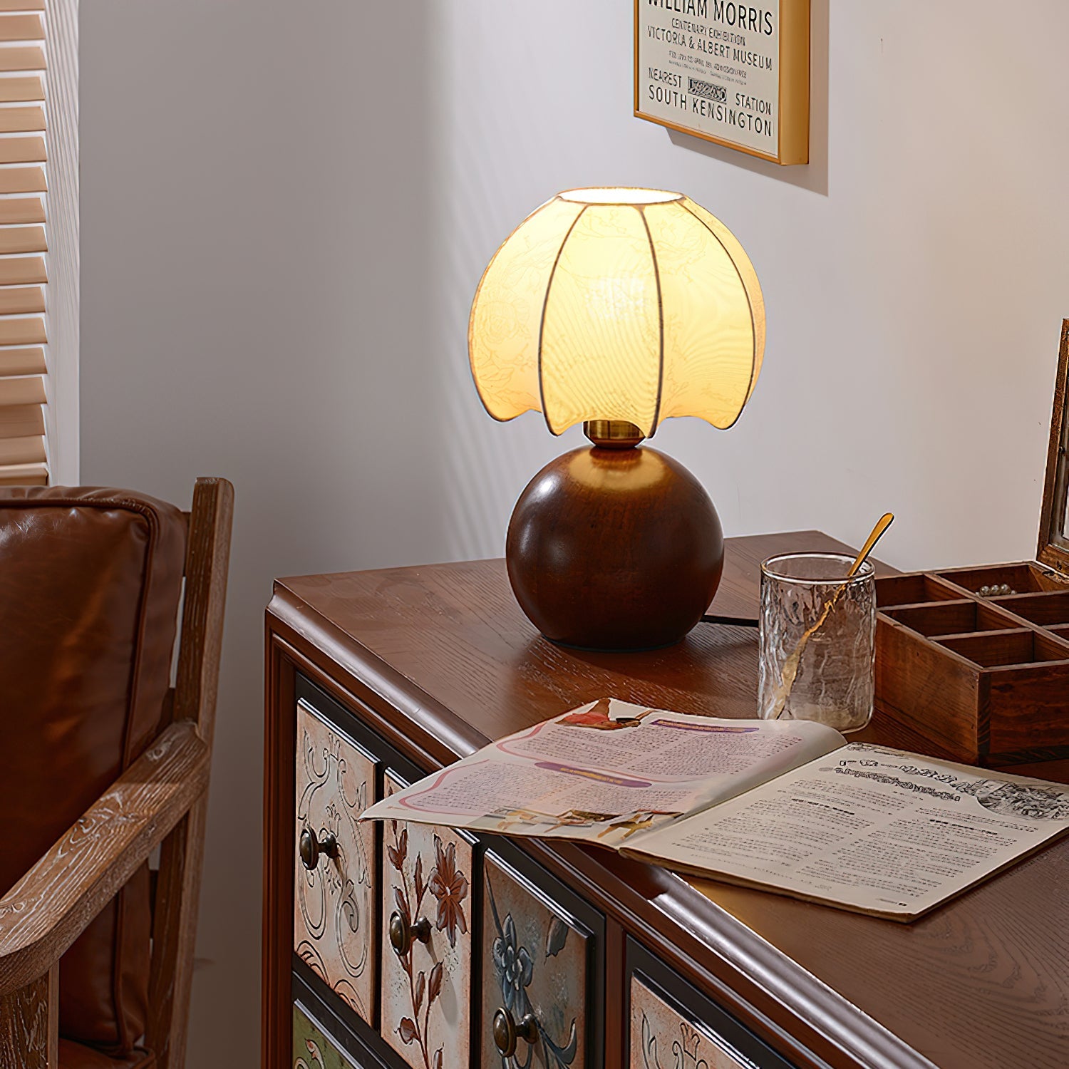 Peonies Table Light - Loonglight