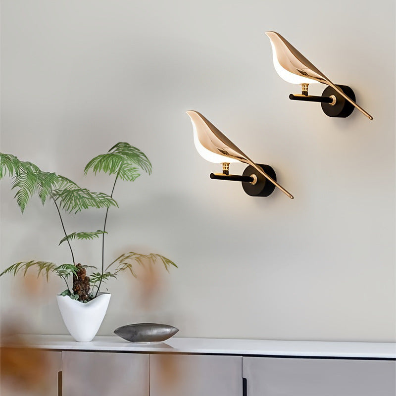 Perch Bird Wall Lamp - Loonglight