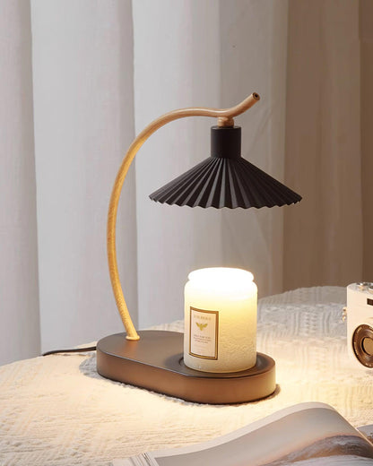 Perla Pleated Table Lamp - Loonglight