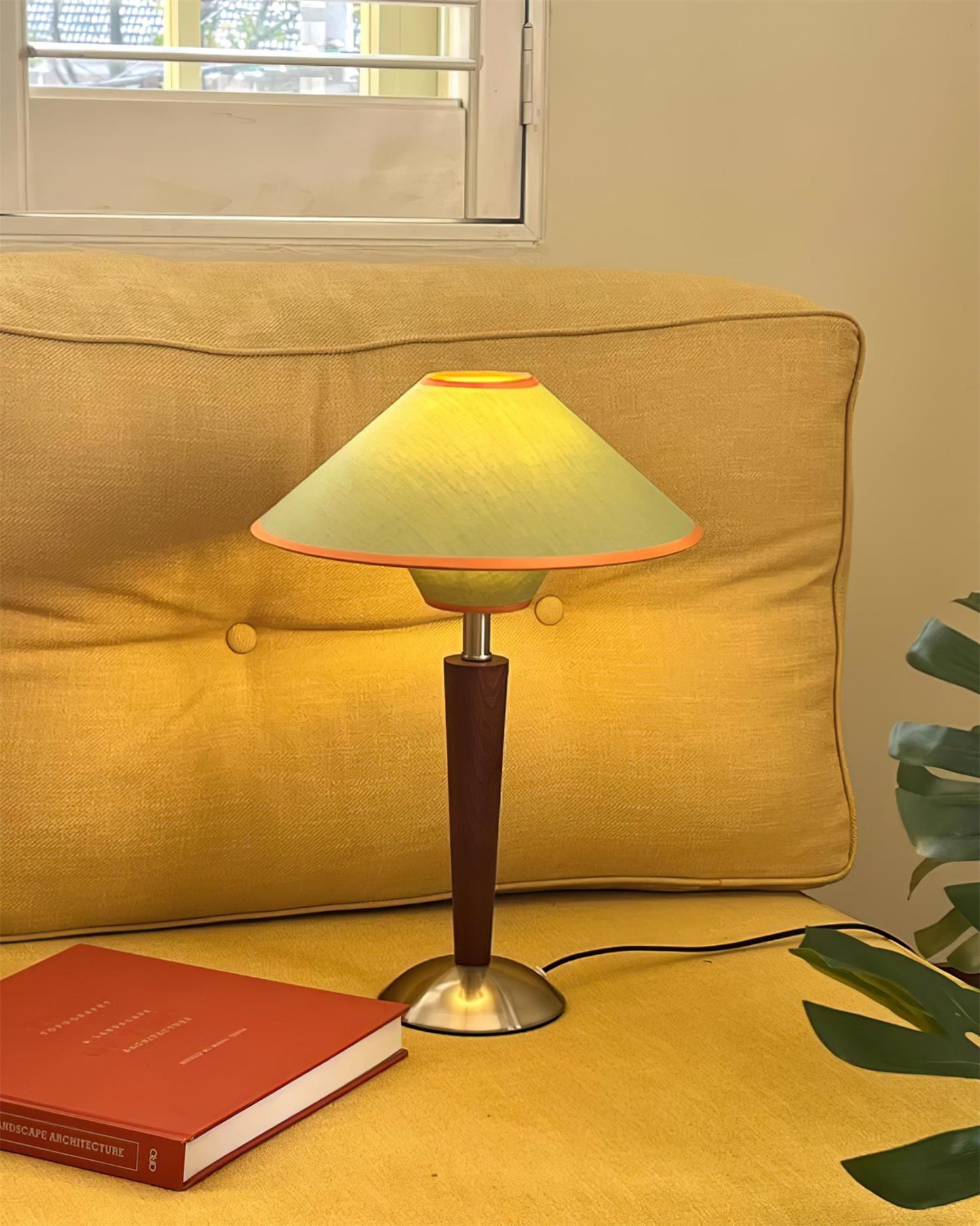 Perzel Table Lamp - Loonglight