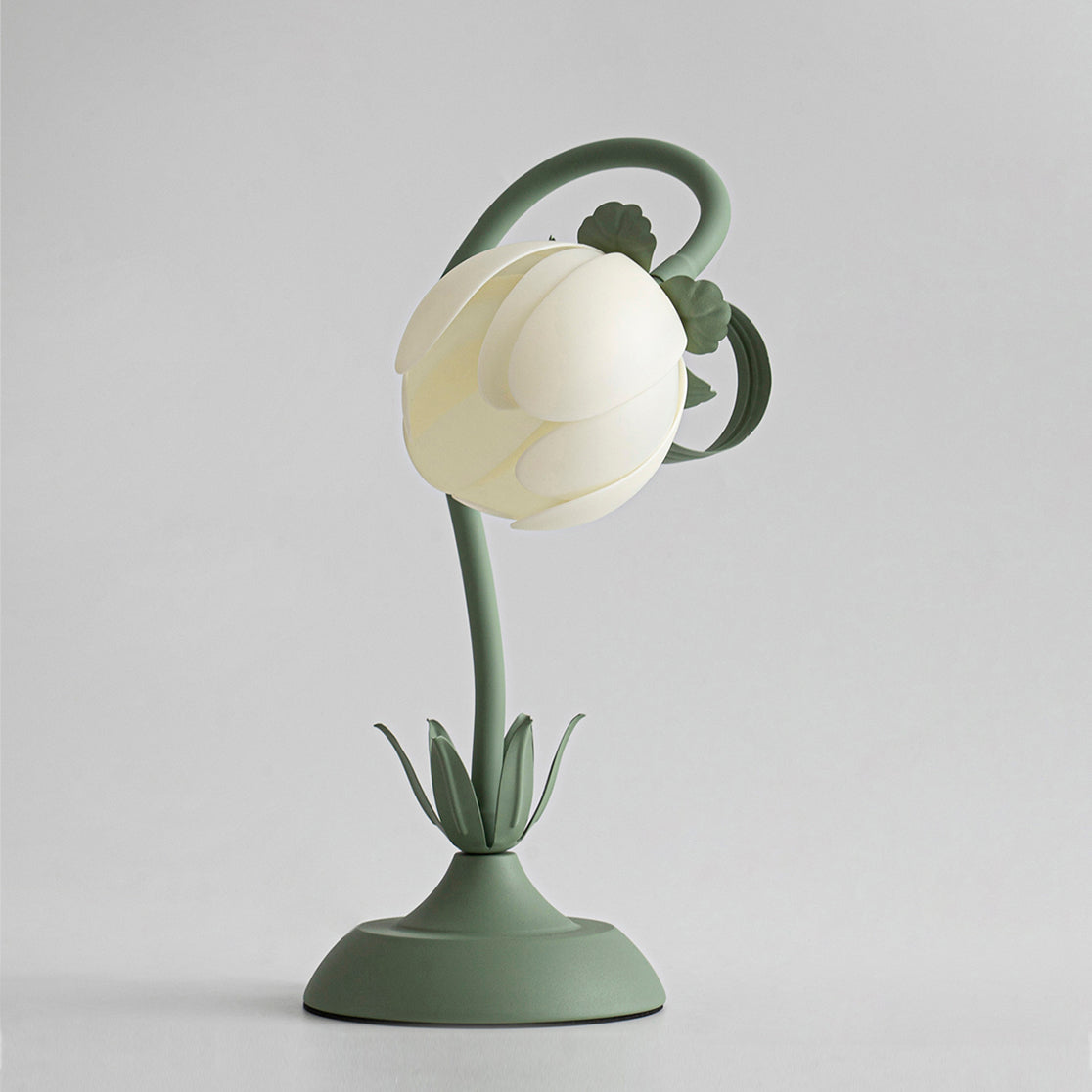 Petala Table Lamp - Loonglight