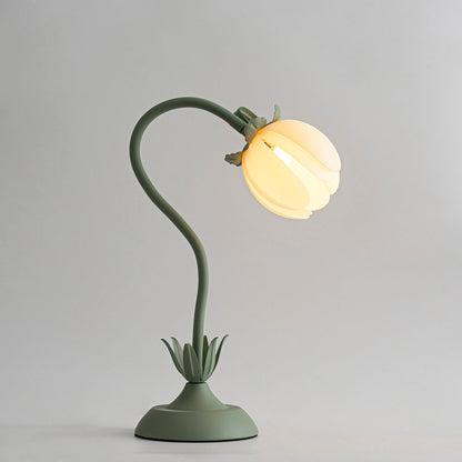 Petala Table Lamp - Loonglight